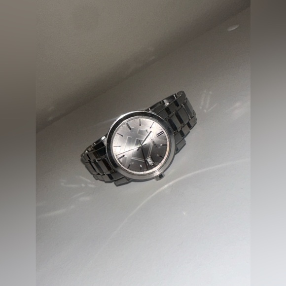 Burberry Grey Dial Stainless Steel Women's Watch - Picture 3 of 12